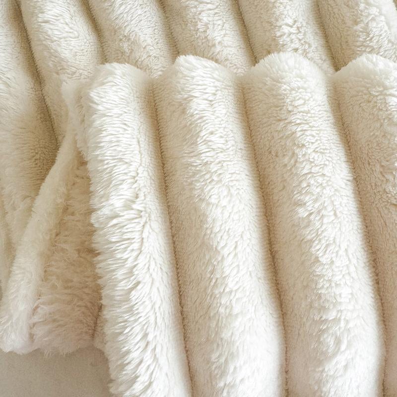 Allure Oversized Cozy Blanket